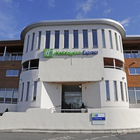 Holiday Inn Express Crewe, An Ihg Hotel Εξωτερικό φωτογραφία
