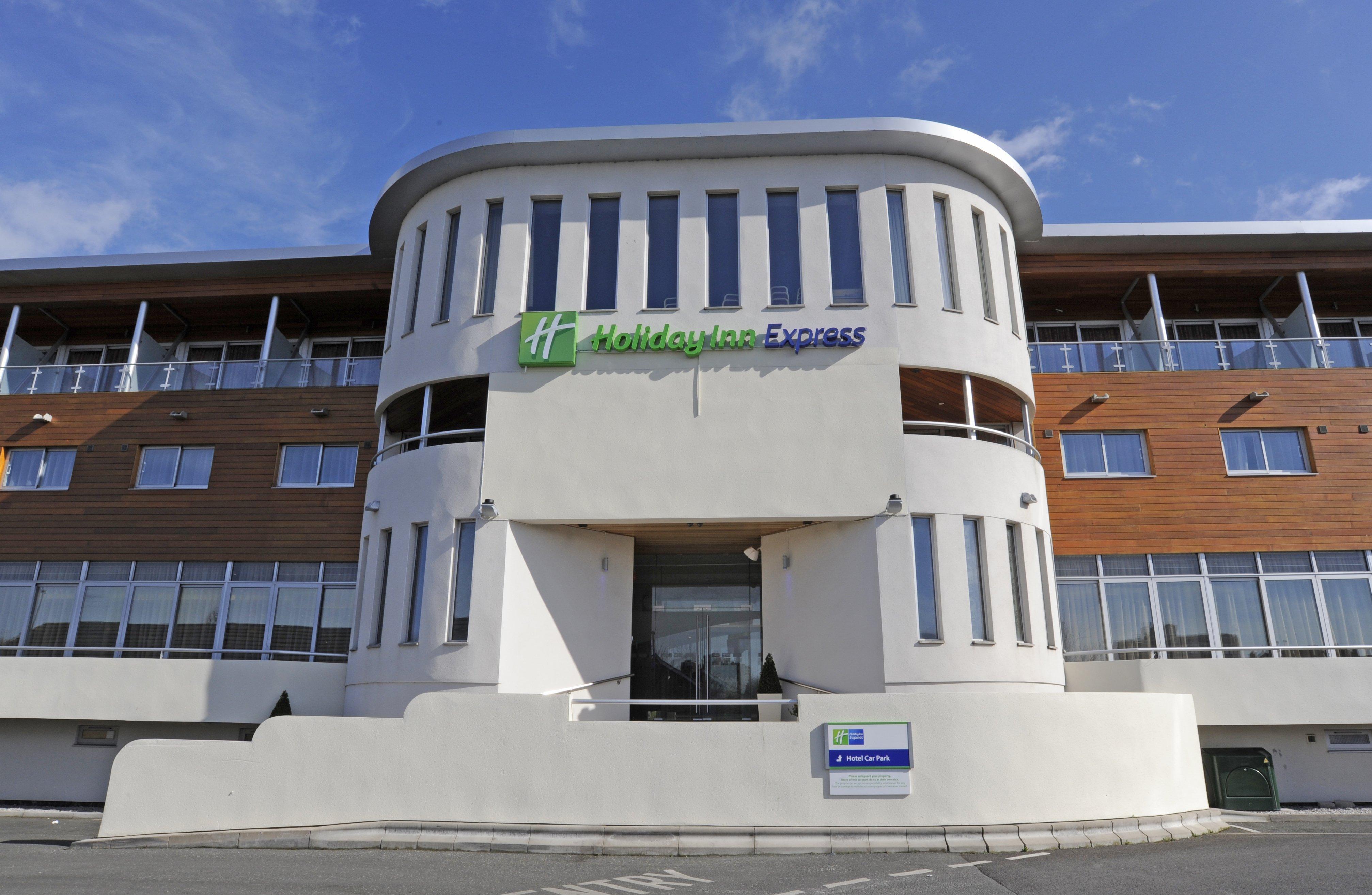 Holiday Inn Express Crewe, An Ihg Hotel Εξωτερικό φωτογραφία